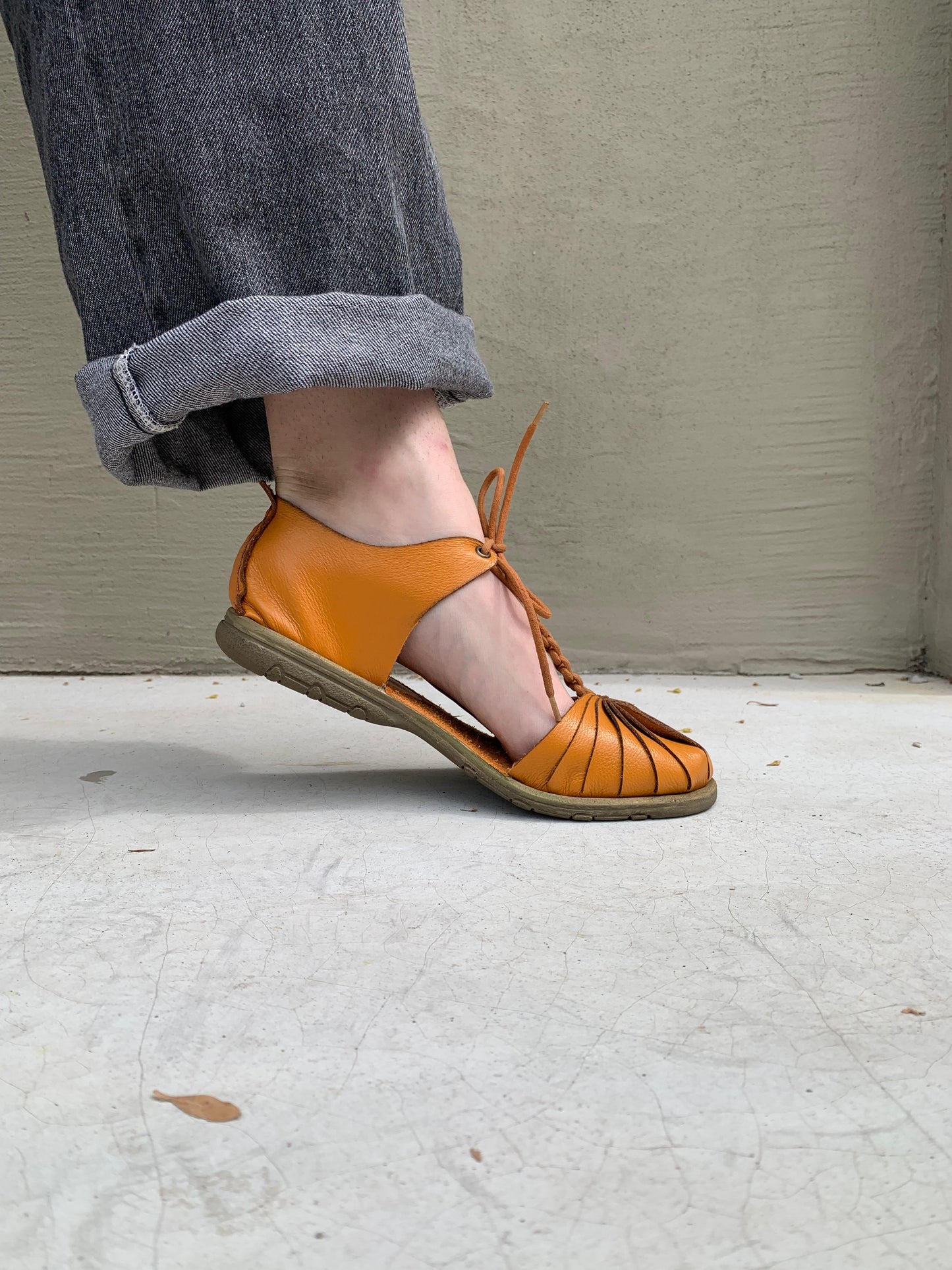 Sandália Celta CAMEL - SALOMÉ