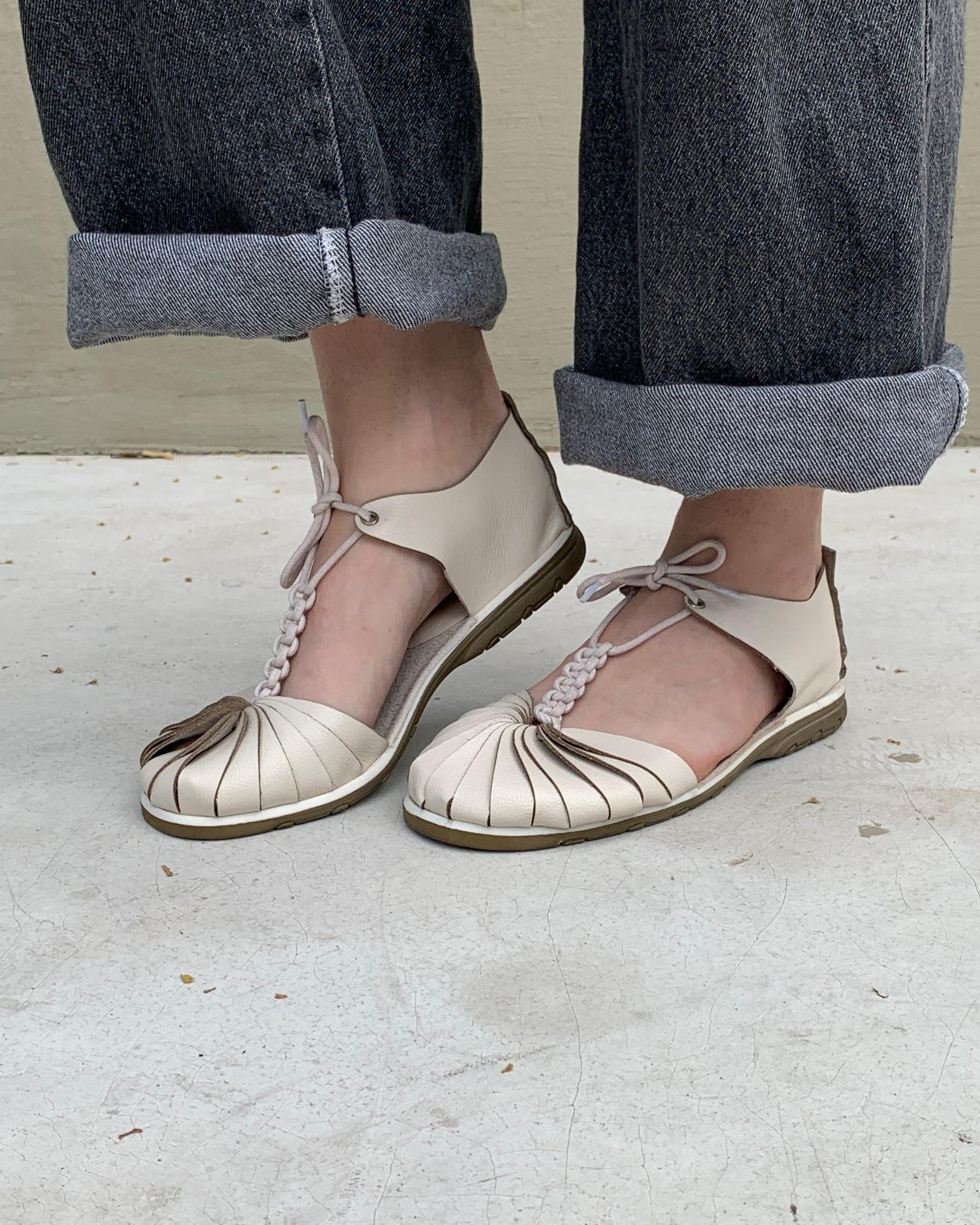 Sandália Celta OFF-WHITE - SALOMÉ