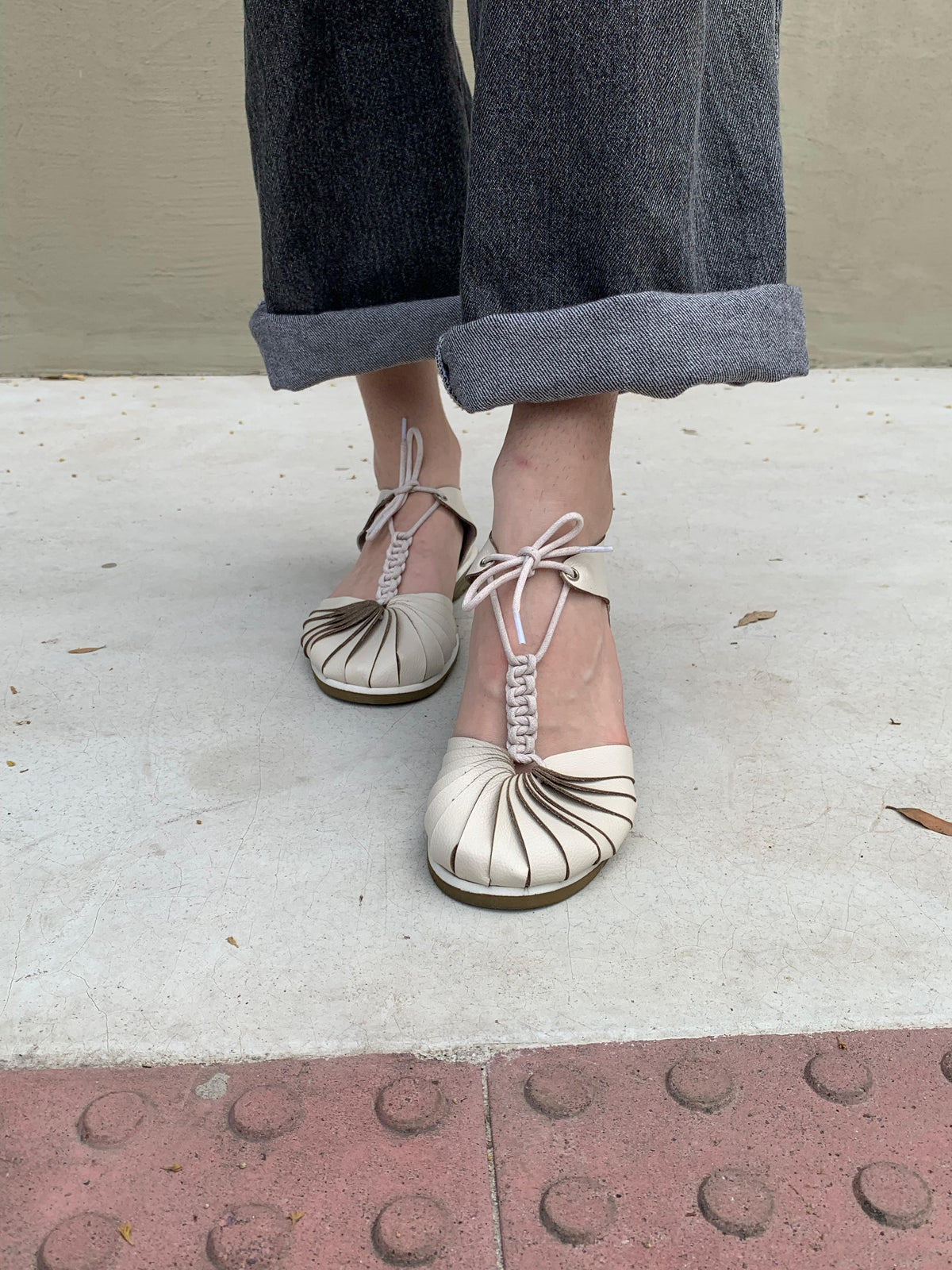 Sandália Celta OFF-WHITE - SALOMÉ